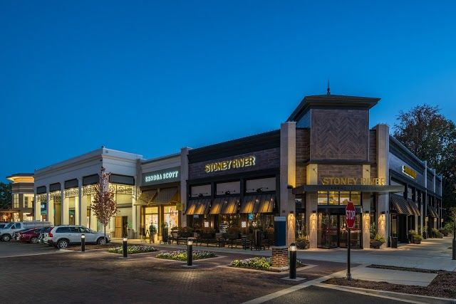 Shops of Saddle Creek